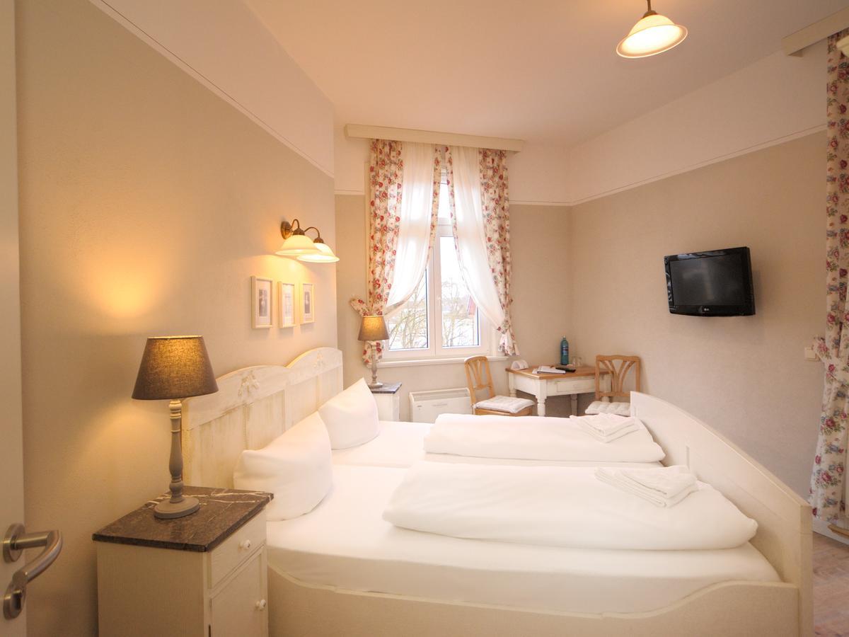 Oelmuehle Eberstedt Hotel ภายนอก รูปภาพ